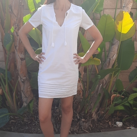 Ag Adriano Goldschmied Dresses & Skirts - AG Adriano Goldschmied Poppy Tee Dress True White V Neck